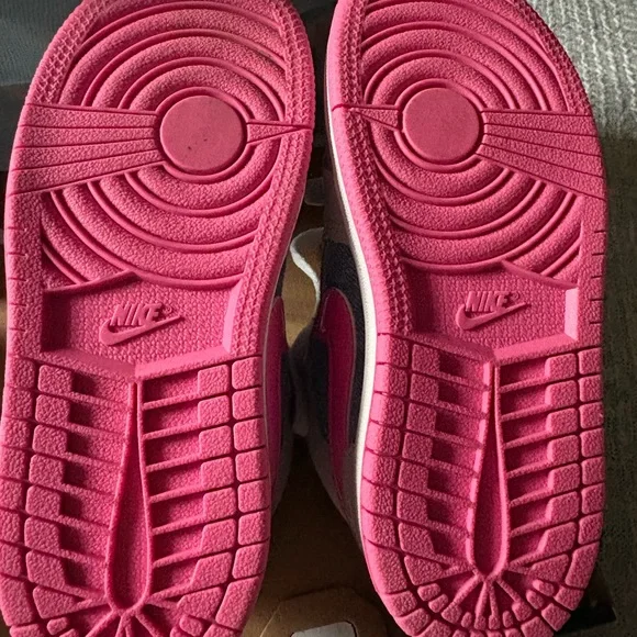 Nike Jordan Kids Gray and Pink Sneakers - Picture 3 of 10